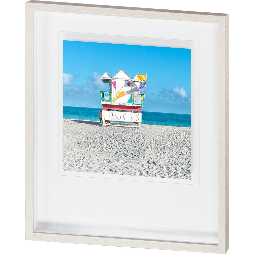 Miami Beach V (24 x 28)