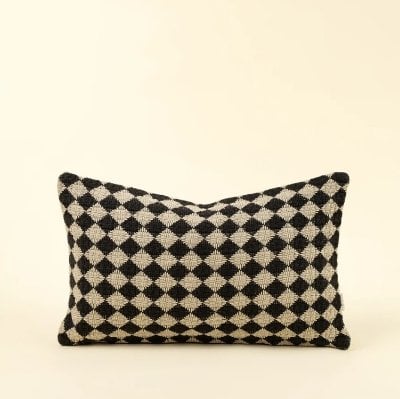 IN8200 - 21x12 Check Weave Pillow, Black